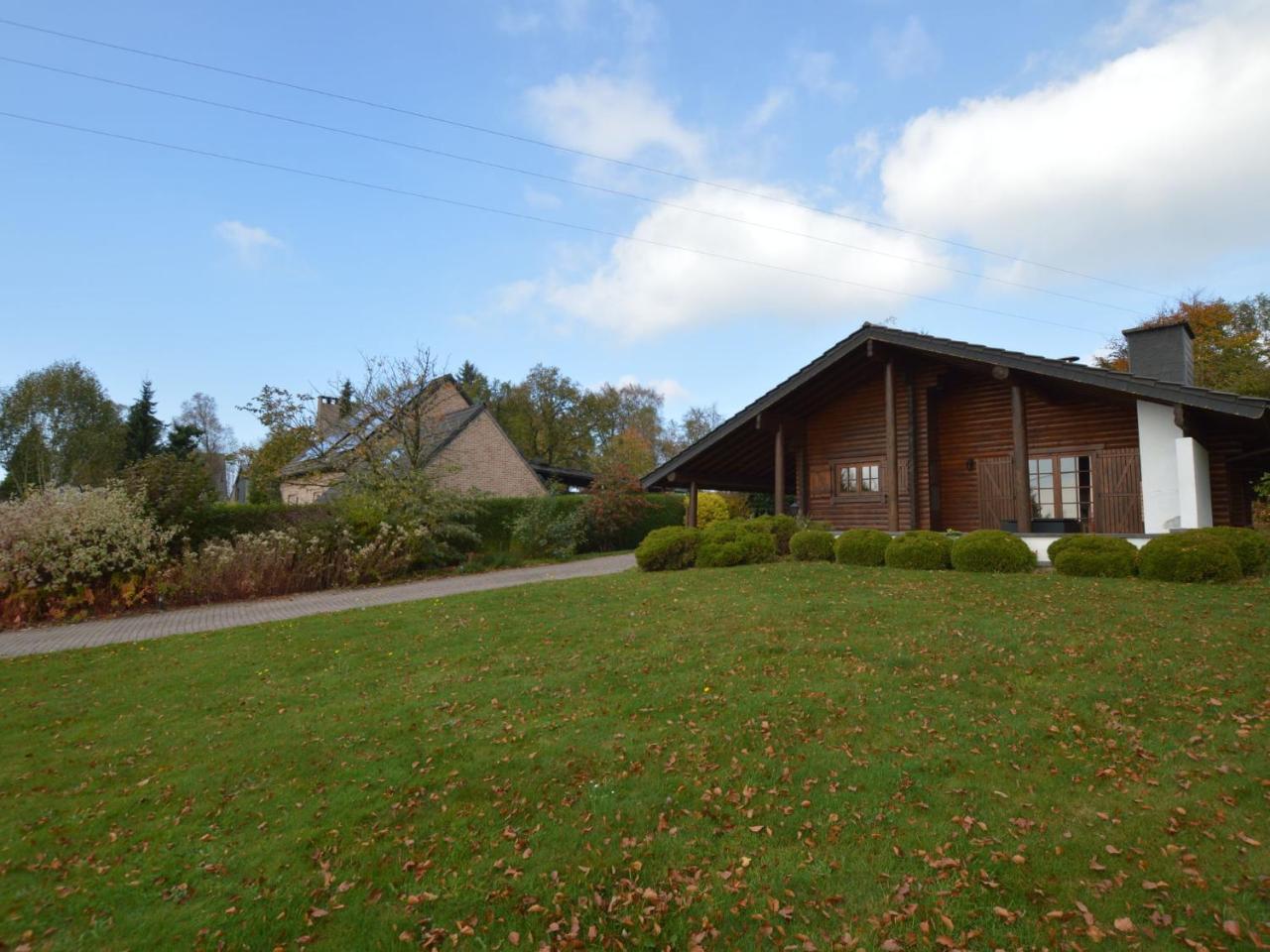 Charming Chalet With Private Garden In Stavelot Hockai Buitenkant foto