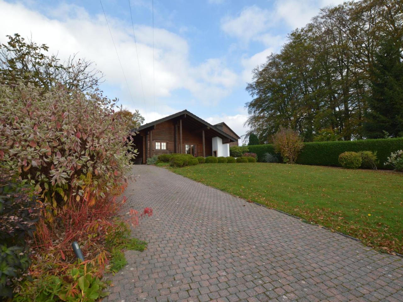 Charming Chalet With Private Garden In Stavelot Hockai Buitenkant foto